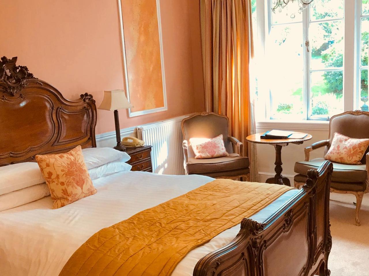 The Lake Country House Hotel & Spa Llangammarch Wells Экстерьер фото