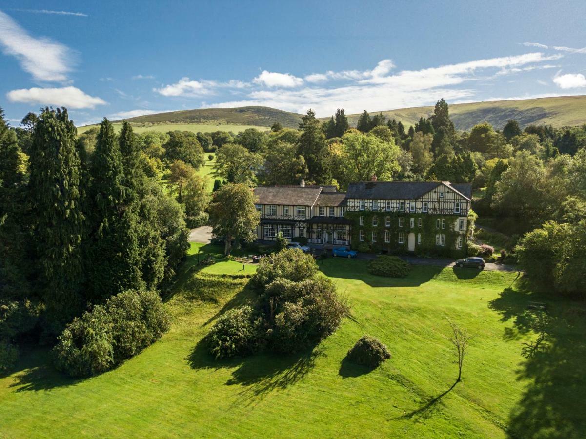 The Lake Country House Hotel & Spa Llangammarch Wells Экстерьер фото